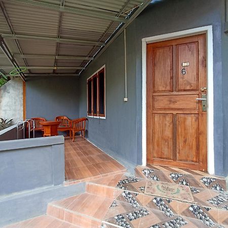 Tangkoko Ranger Homestay Bitung Exterior foto