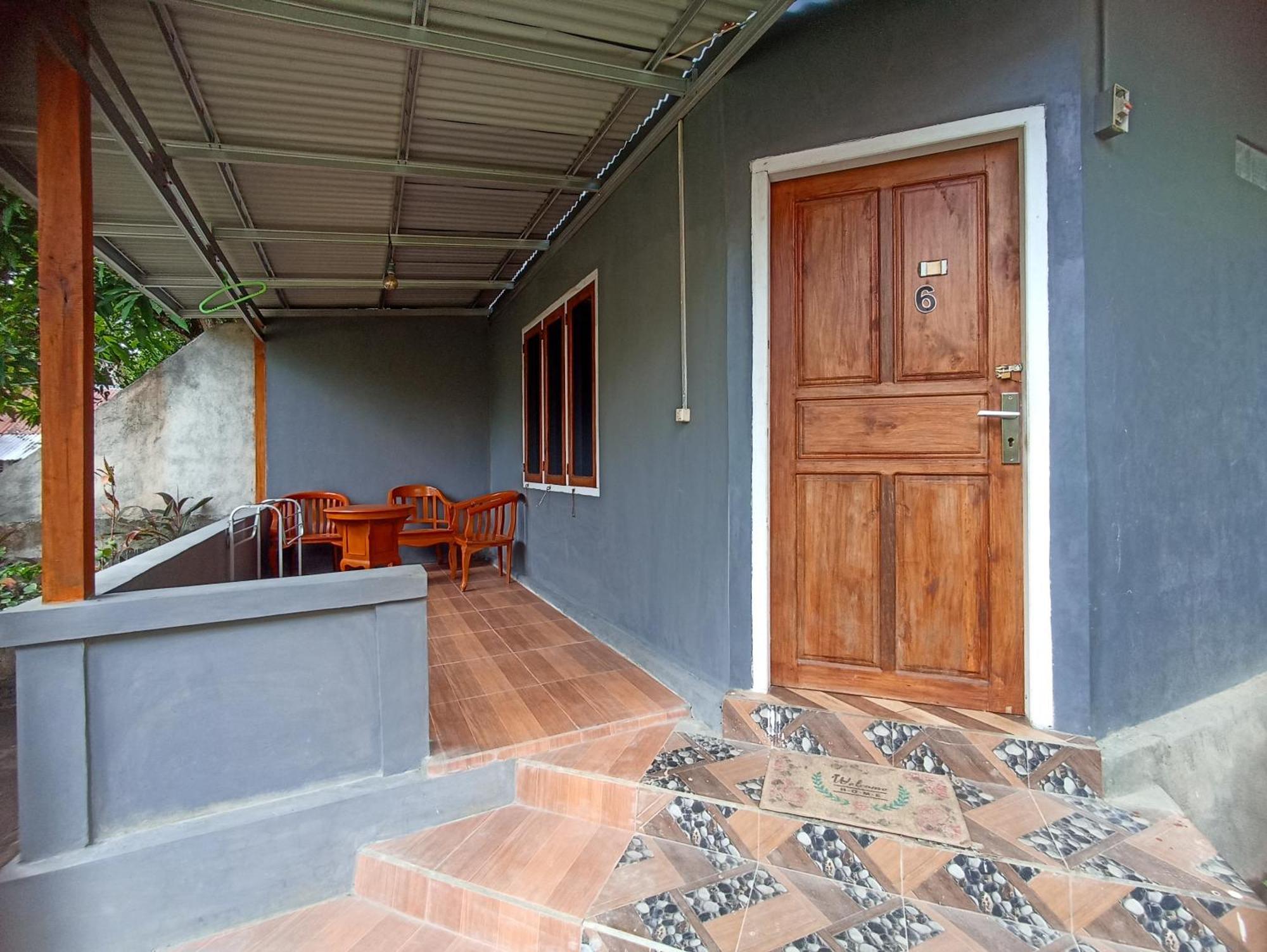Tangkoko Ranger Homestay Bitung Exterior foto